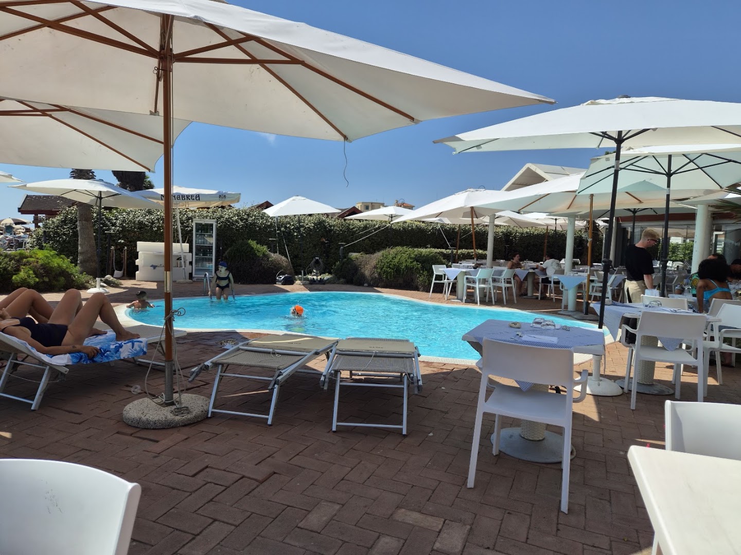 Salus Beach, Restaurant Aperitif & more, Lido di Ostia