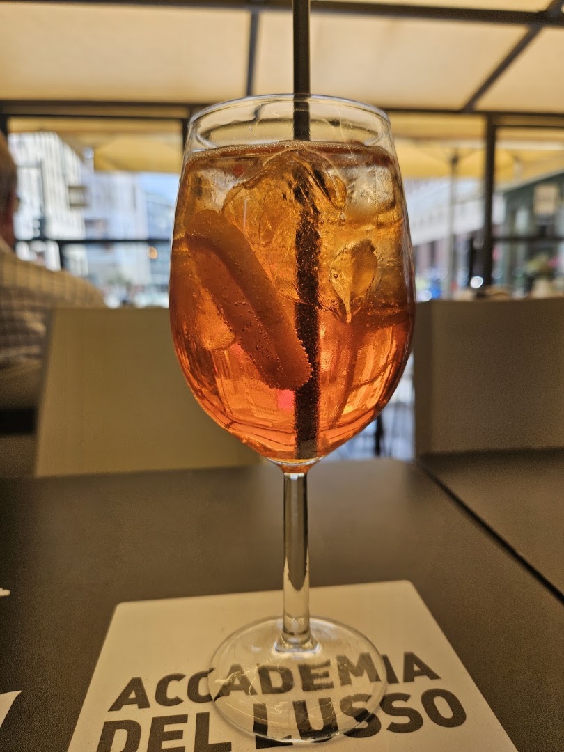 San Babila Cafè