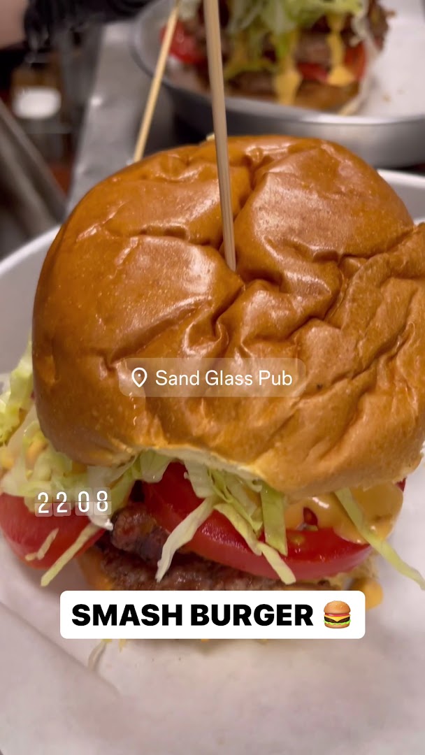 Sand Glass Pub