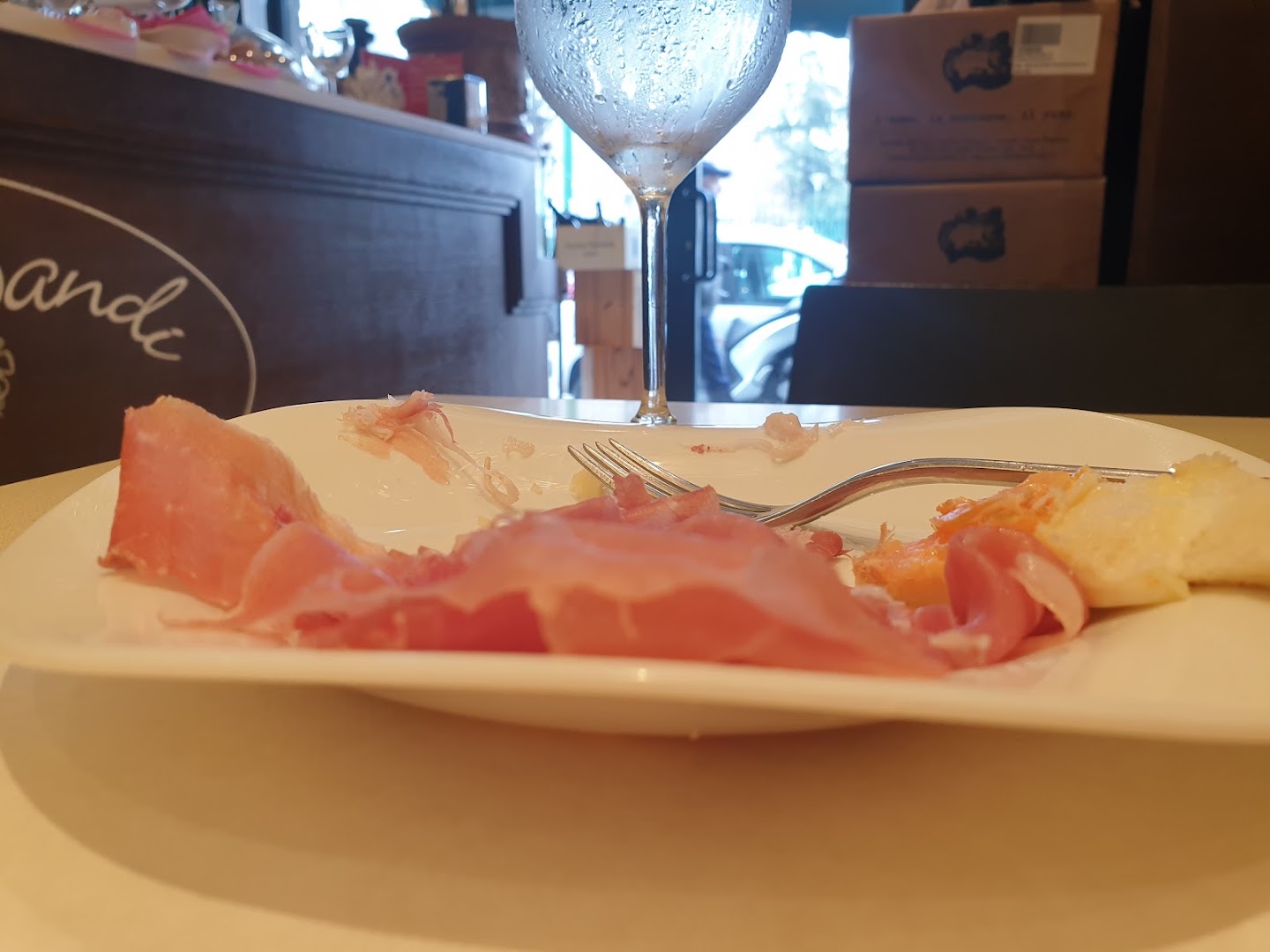 Sandi Sandi Bar Enoteca, Milano