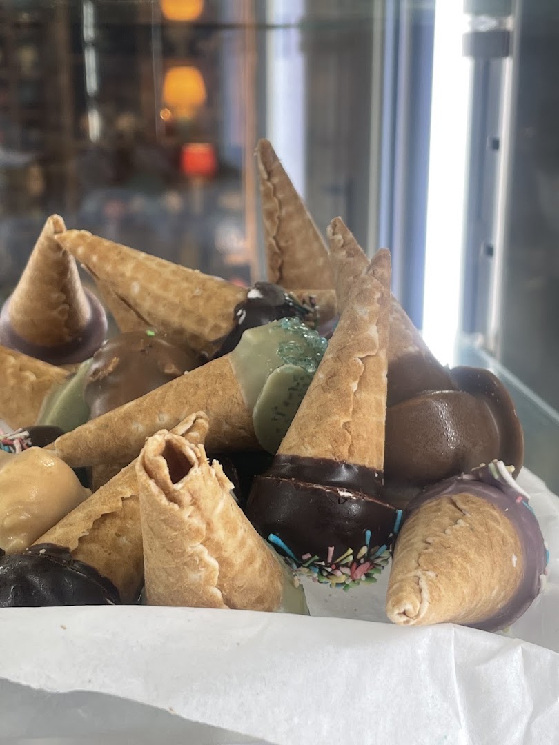 Sandrino Gelateria Aeroporto Bari Palese, Bari