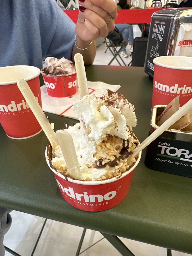 Sandrino Gelateria Aeroporto Bari Palese