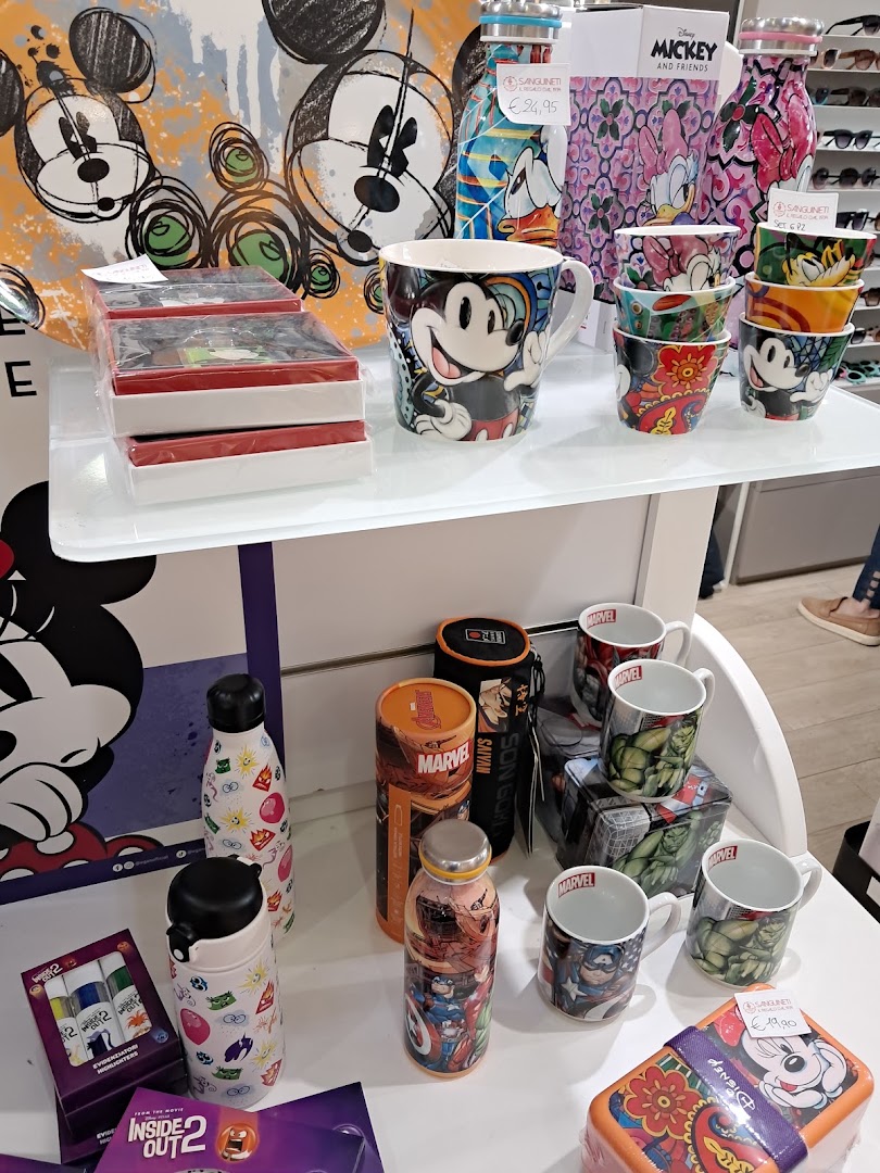Sanguineti Store
