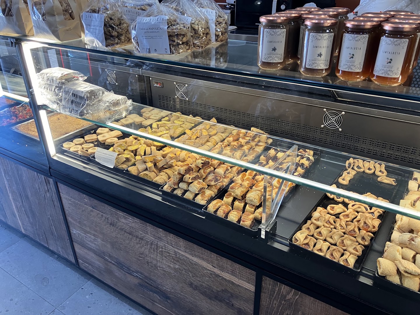 SANTA LUCIA - PANIFICIO URBANO