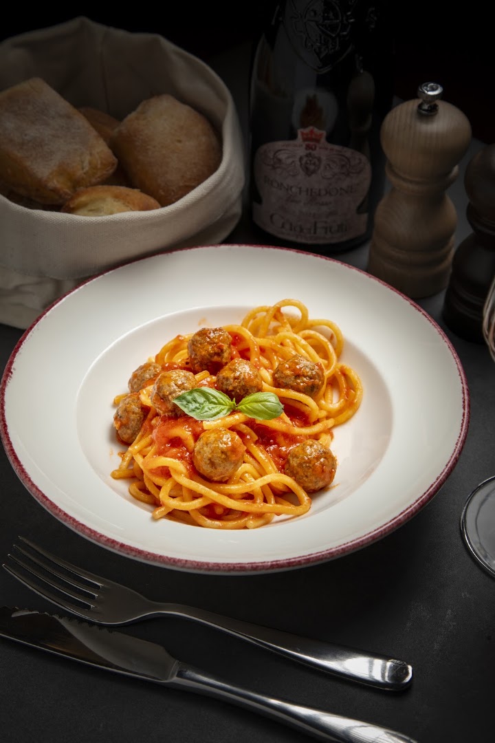 Santa Pasta, Como