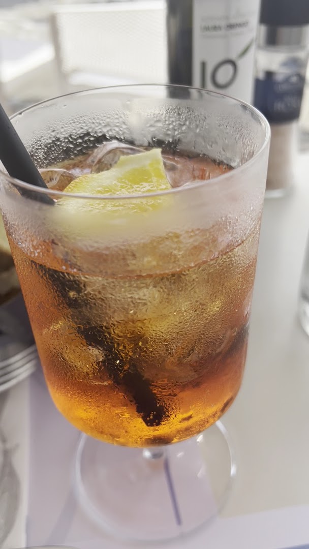 Sant'Ampelio Restaurant & Beach Life