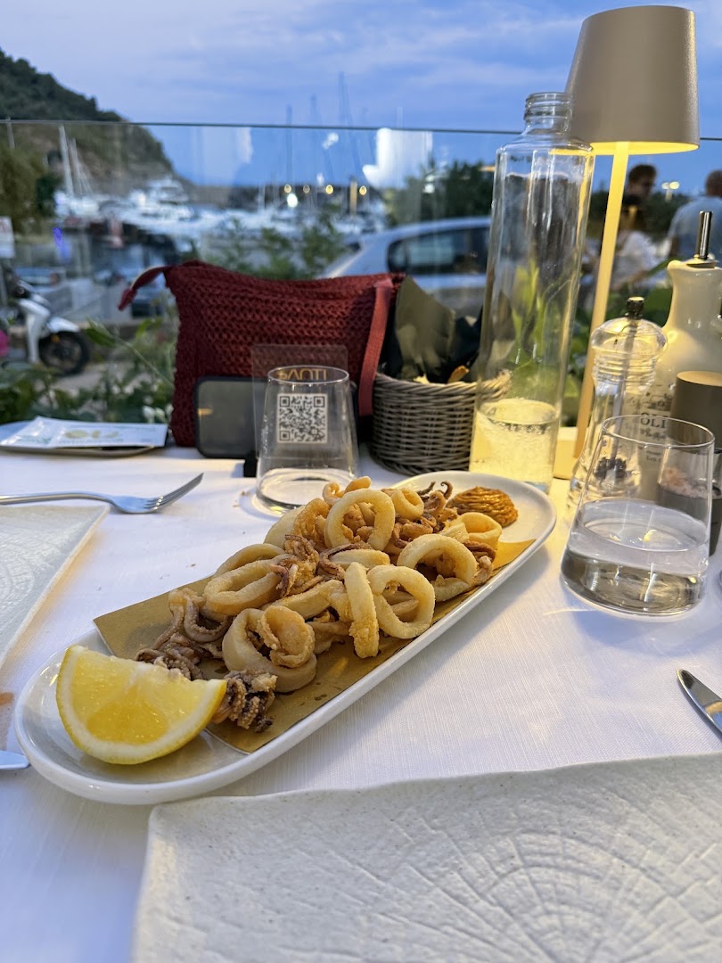SANTI AL PORTO