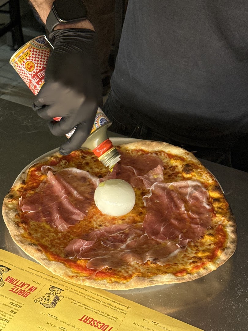 Santomato Pizzeria