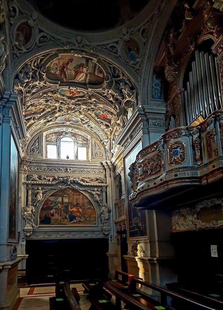 Santuario della Madonna dei Campi "Nostra Signora della Preghiera".