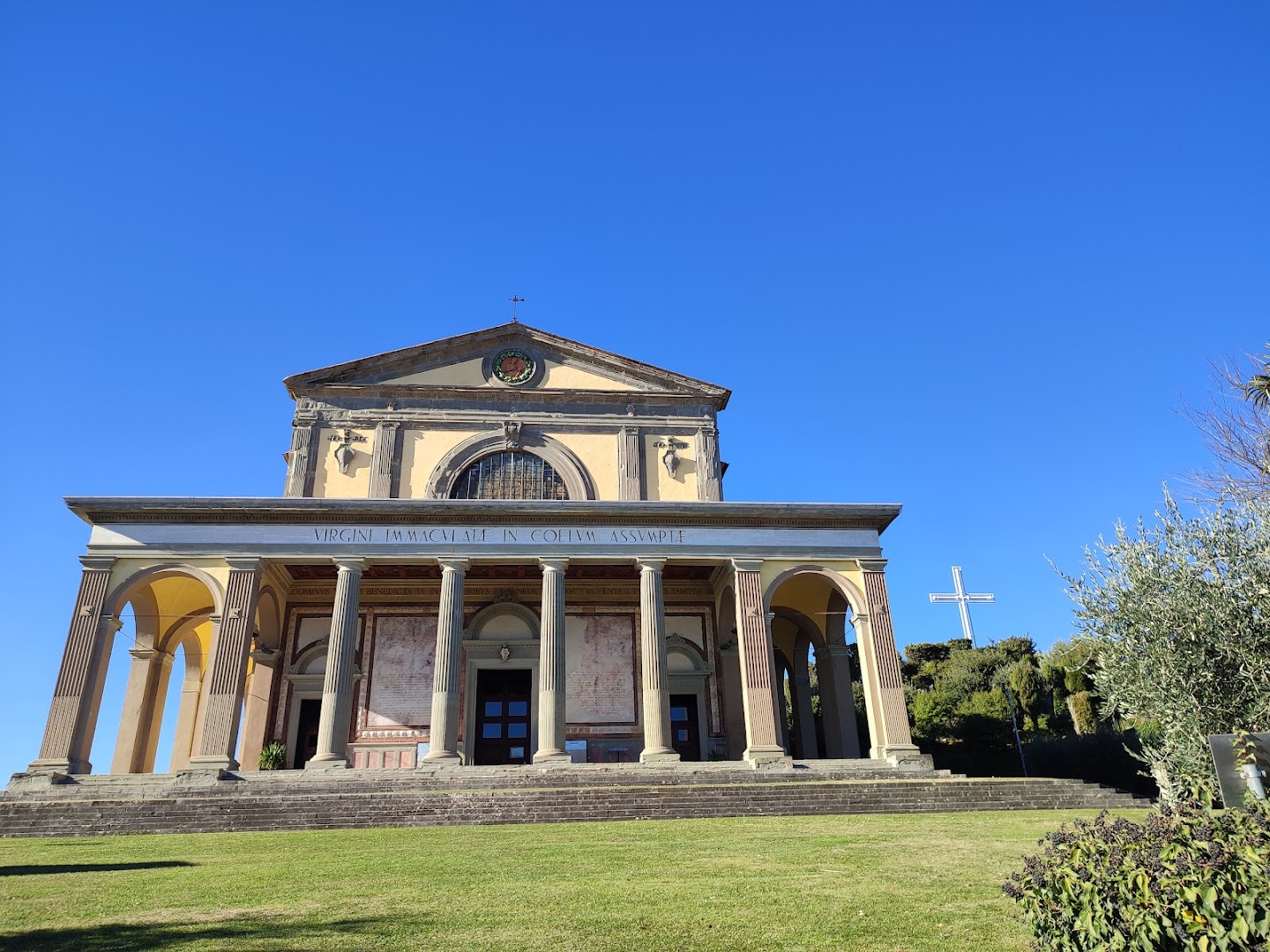 Santuario della Madonna del Transito di Canoscio