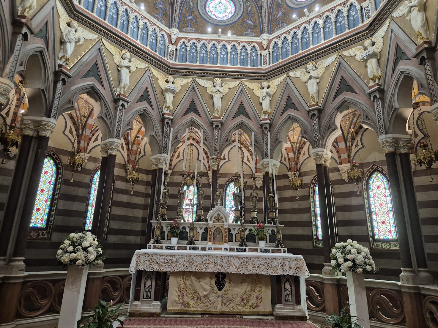 Santuario di San Gabriele dell'Addolorata, Isola del Gran Sasso D'italia