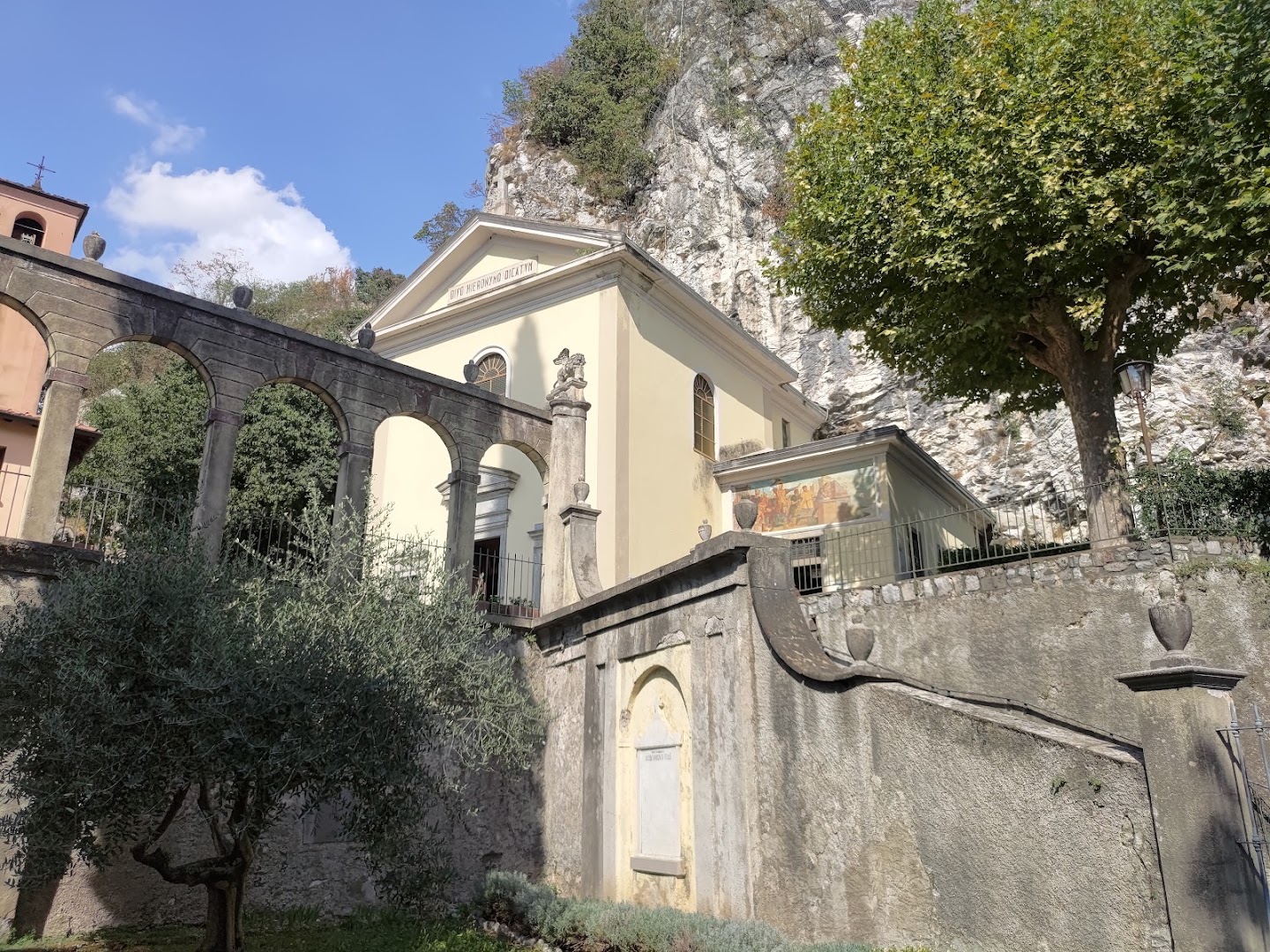 Santuario di San Girolamo Emiliani dei Padri Somaschi