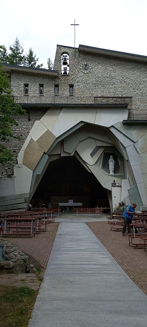 Santuario Grotta di Nostra Signora di Lourdes