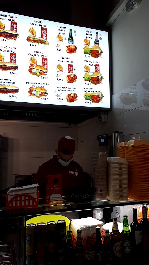 Saray Döner Kebap - Forno a legna