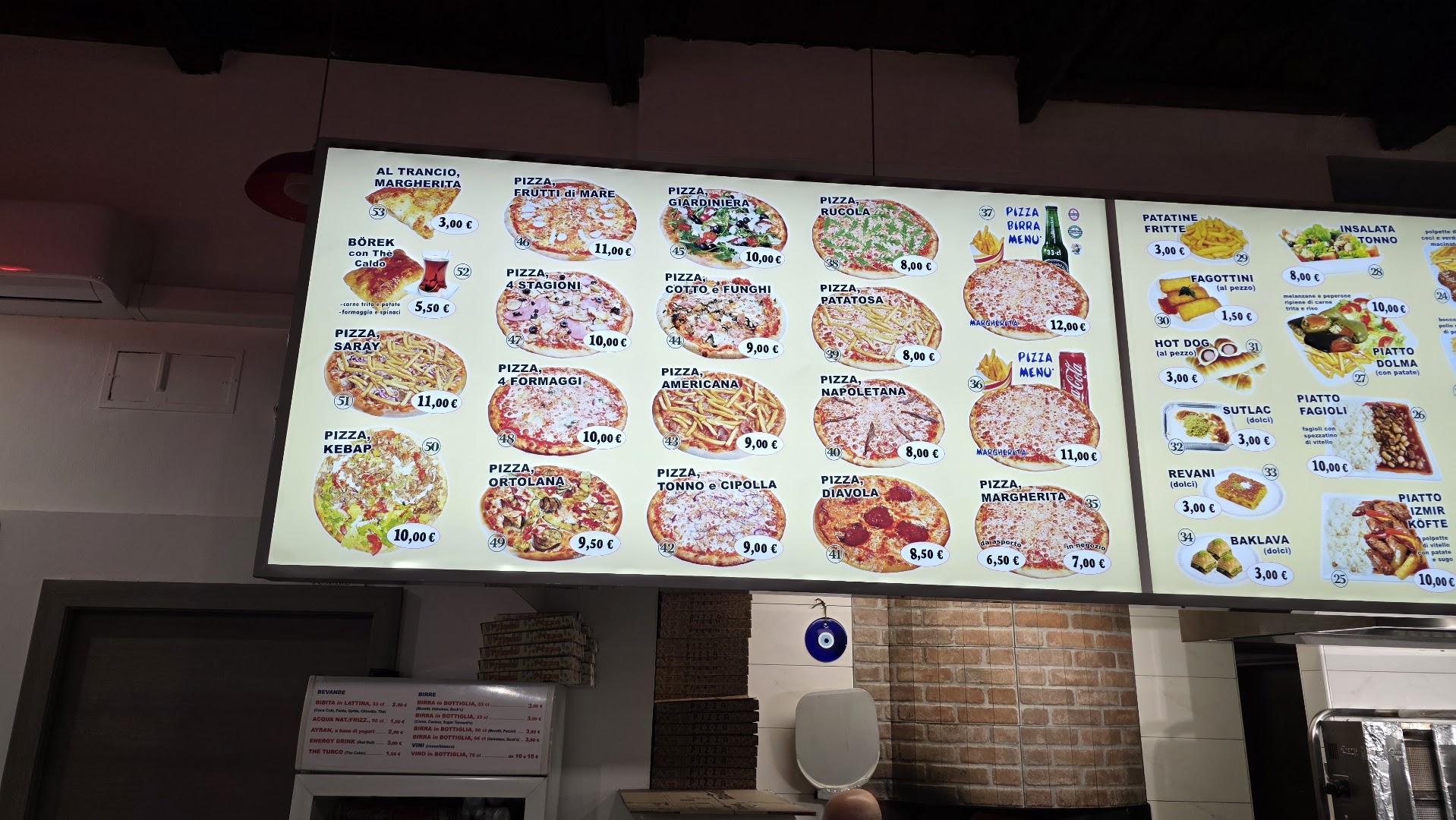 Saray Döner Kebap - Forno a legna