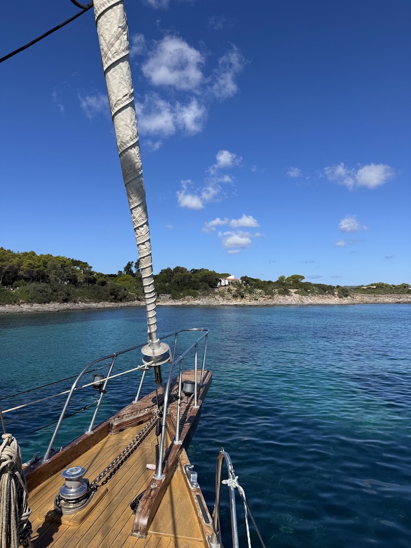 Sardinia Sailing di Pintus Matteo - Escursioni in barca a Carloforte e Sant'Antioco, tour da Calasetta a Carloforte