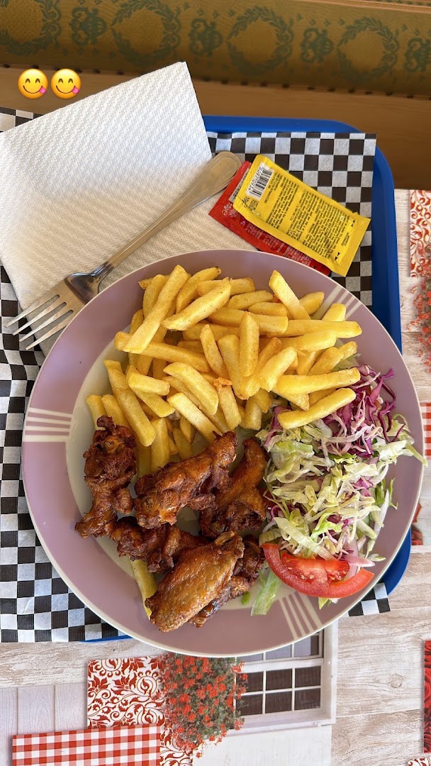 Satnam Punjabi Fast Foods, Pontinia
