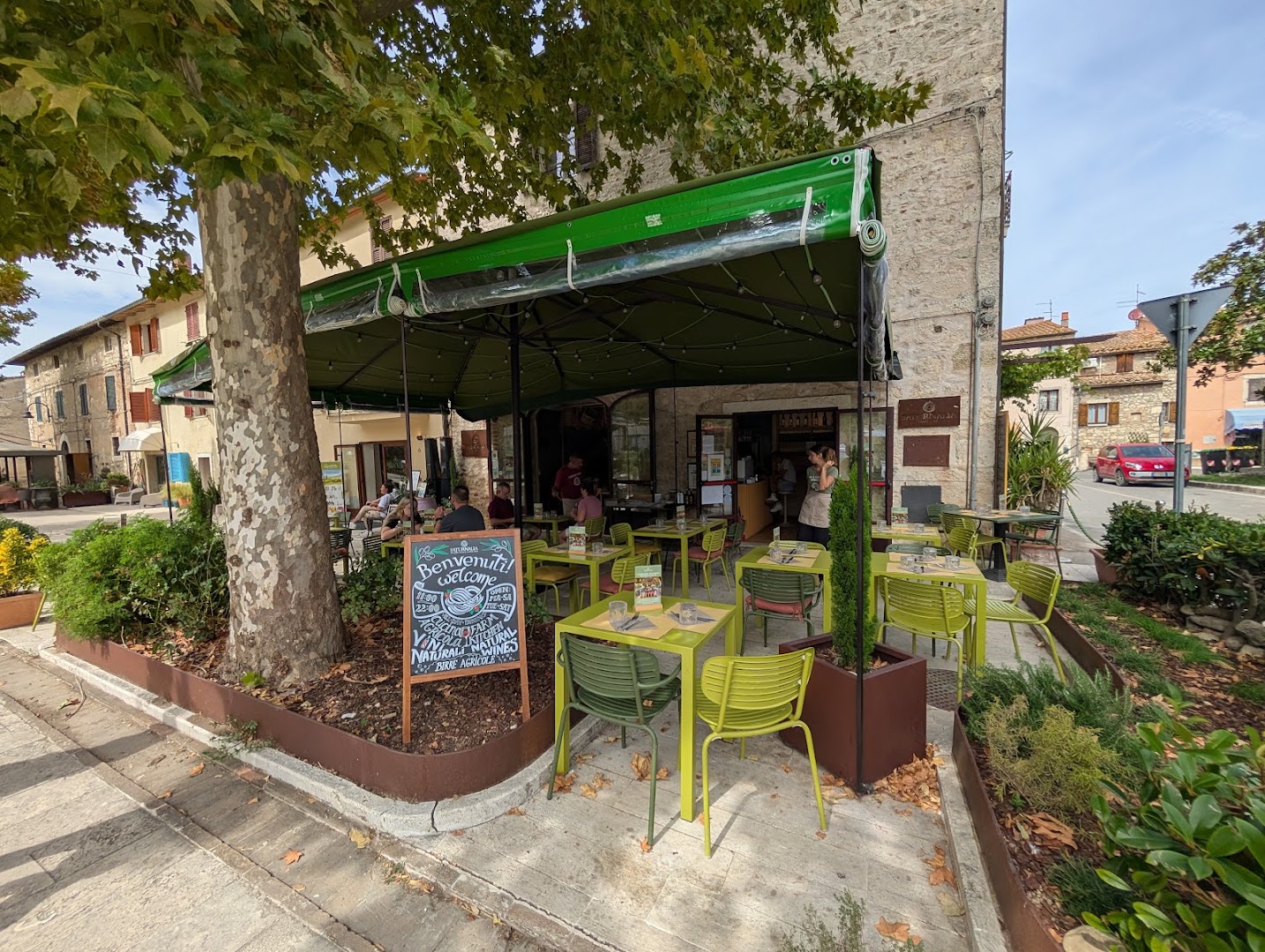 Saturnalia Wine Bar con Cucina