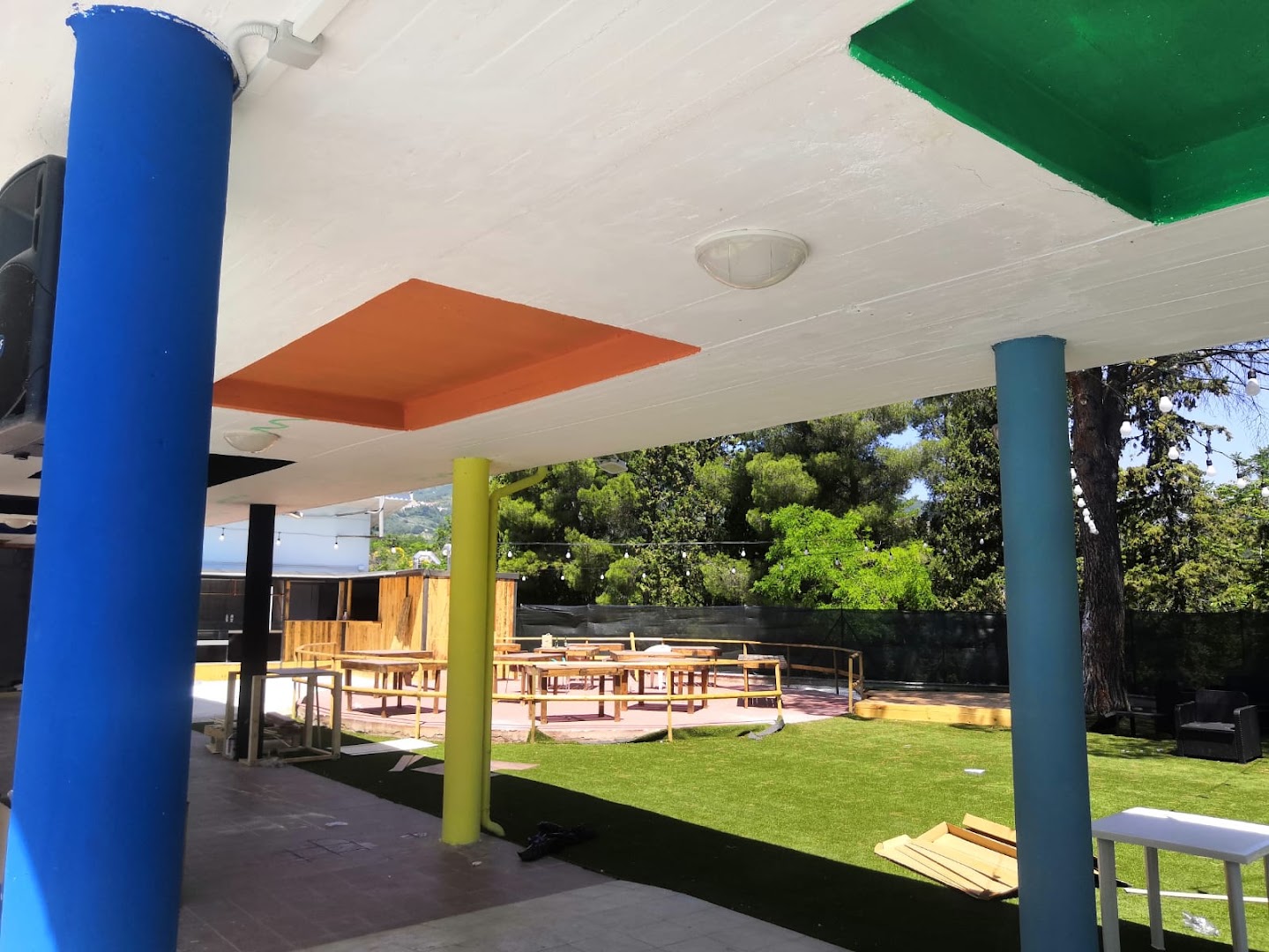Sauloon In Piscina