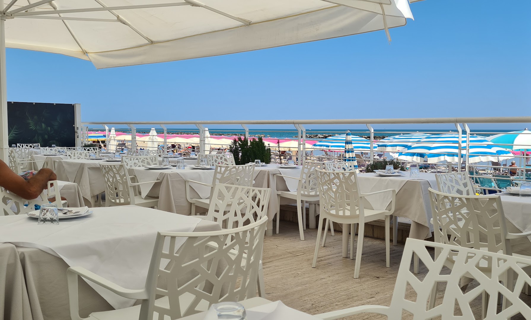 Savana beach&restaurant
