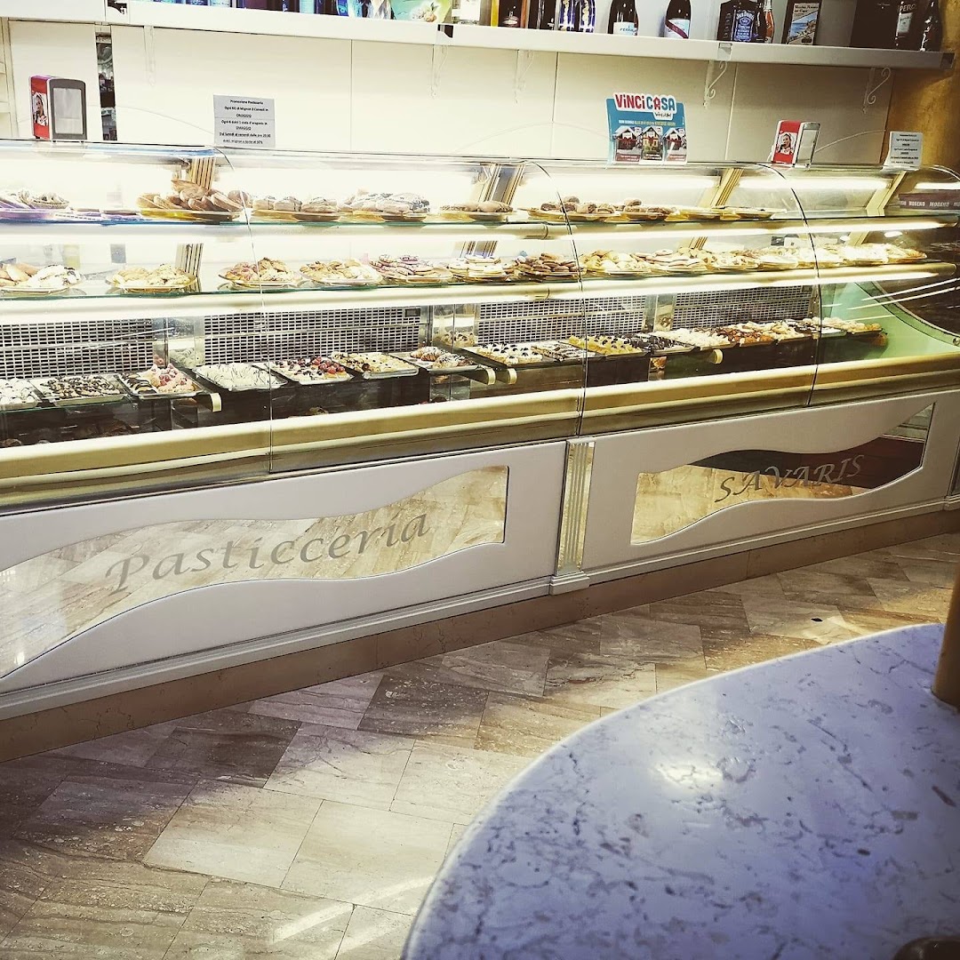 *SAVARIS* -CAFFE' And LOUNGE EVENT-, Teverola