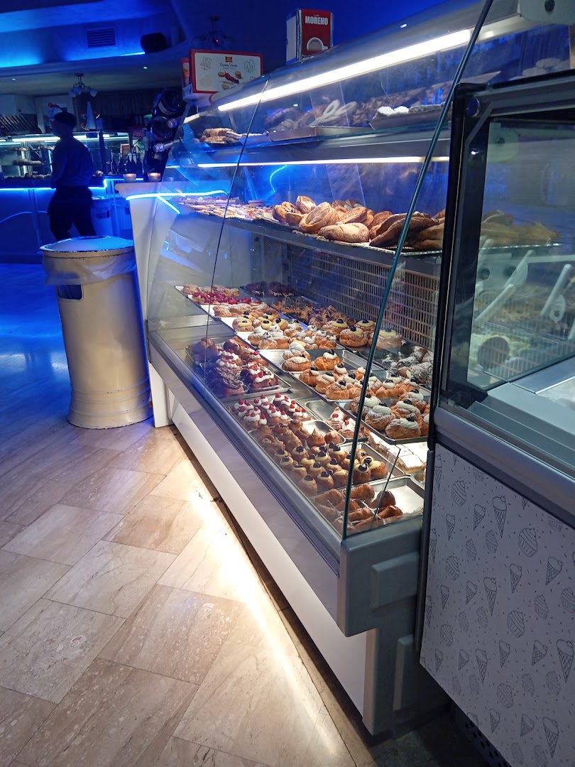 *SAVARIS* -CAFFE' And LOUNGE EVENT-