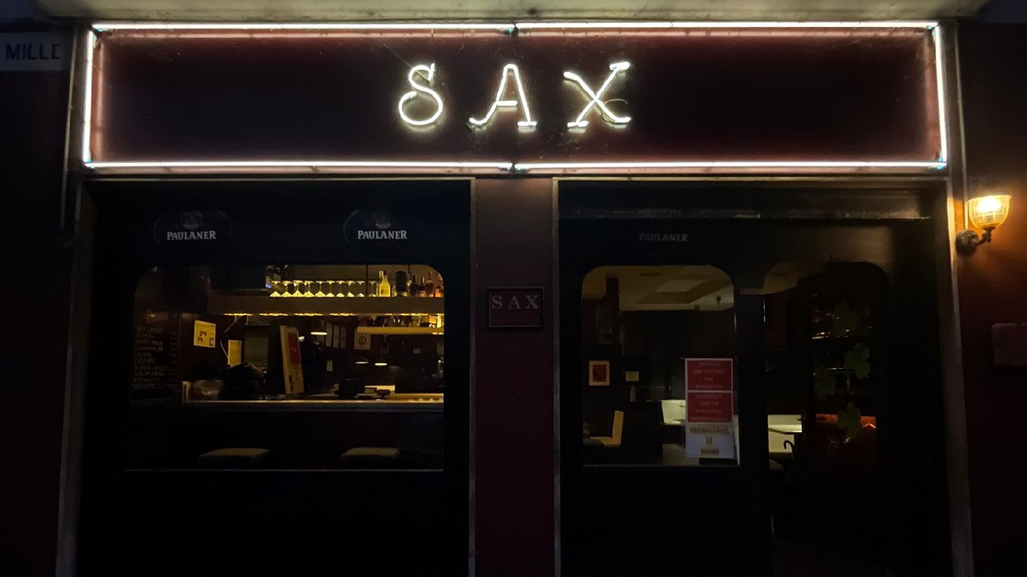 Sax Pub