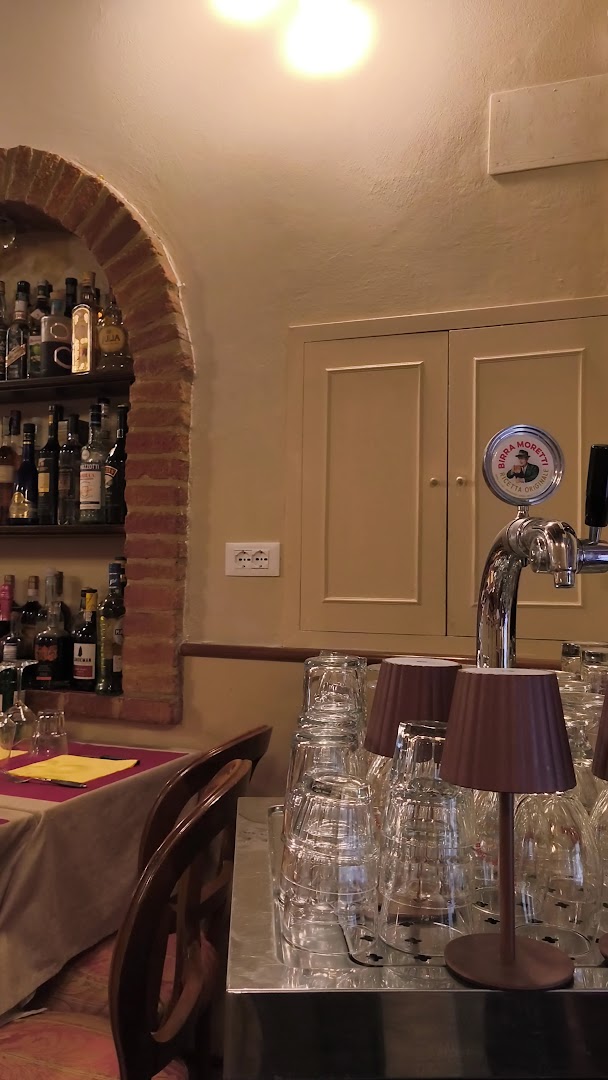 Sax Wine Bar