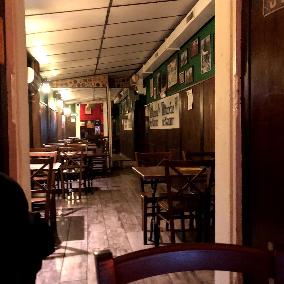 Saxophone Live Pub