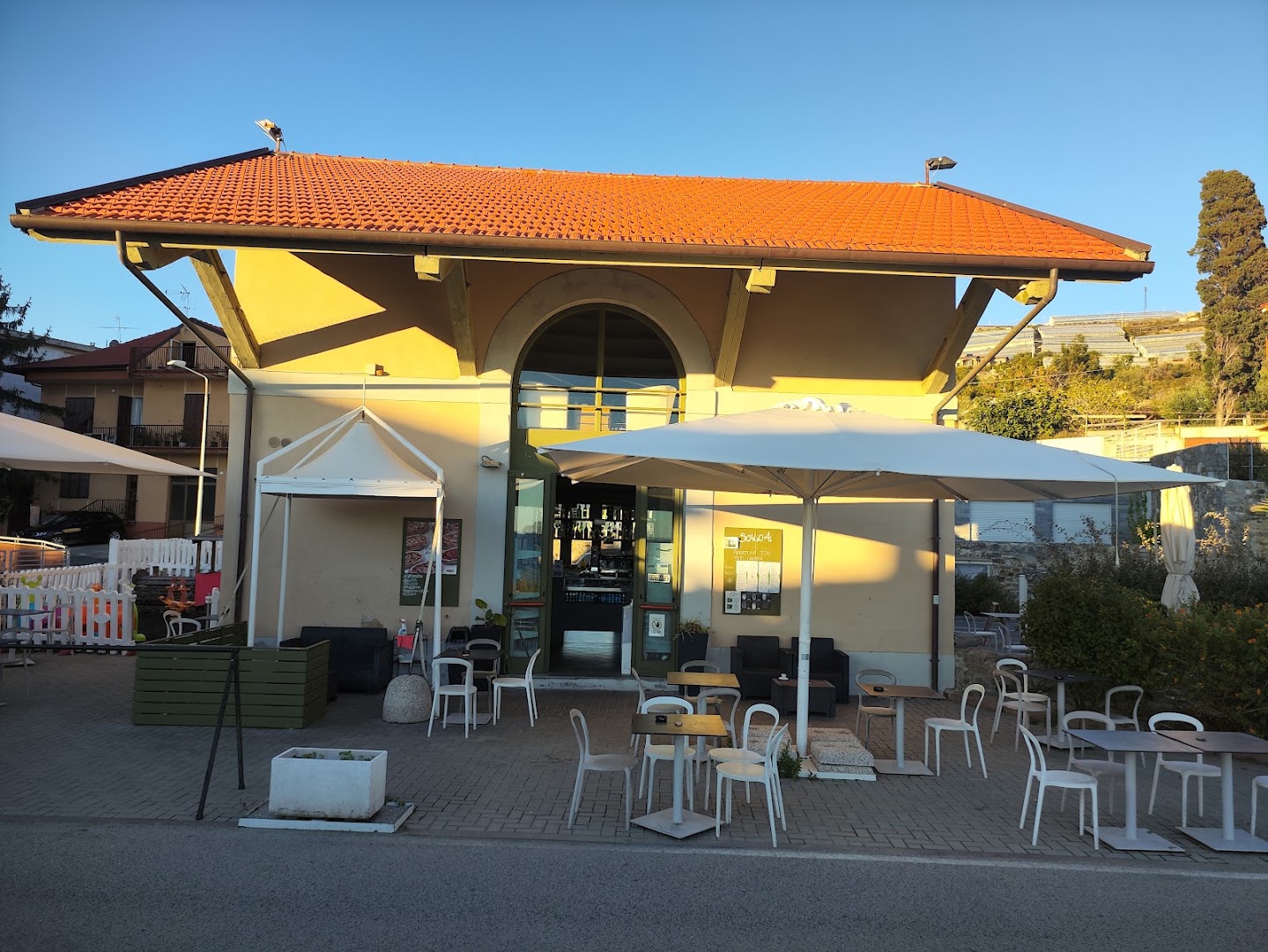 Scalo 4, Santo Stefano al Mare