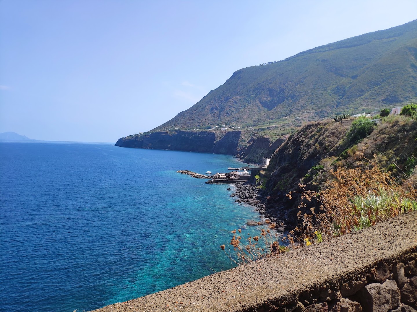 Scario Beach, Malfa