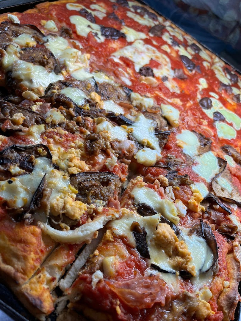 Schilirò Panificio Girarrosto Gastronomia pizza a taglio tavola calda,pane condito