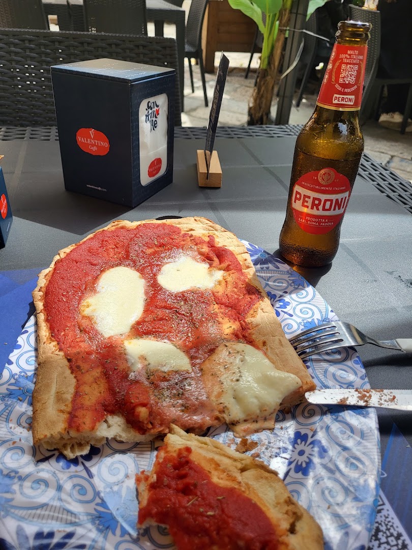 Schiuma - Cafè - Bar Piazza Dante