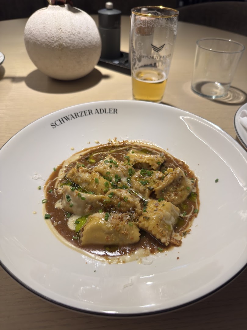 Schwarzer Adler Restaurant