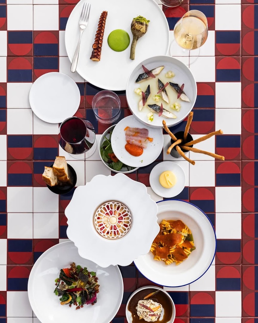 Scirocco Rooftop Restaurant & Lounge Bar
