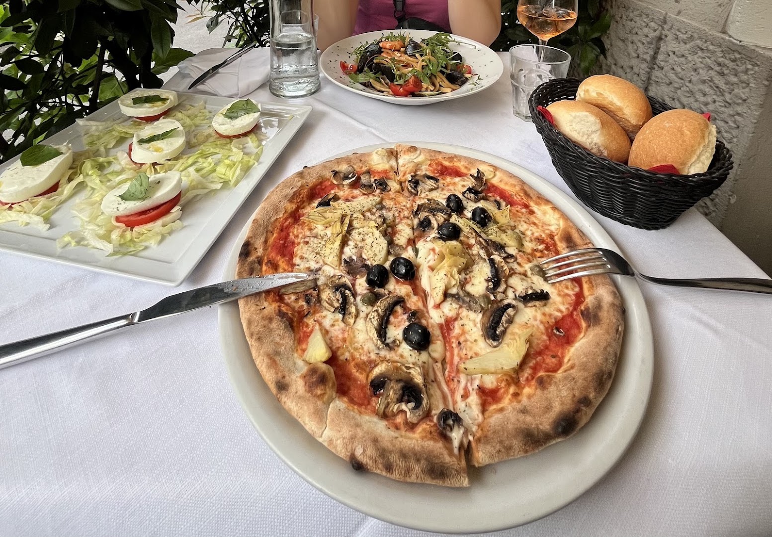 Sciué Sciué 90, Milano