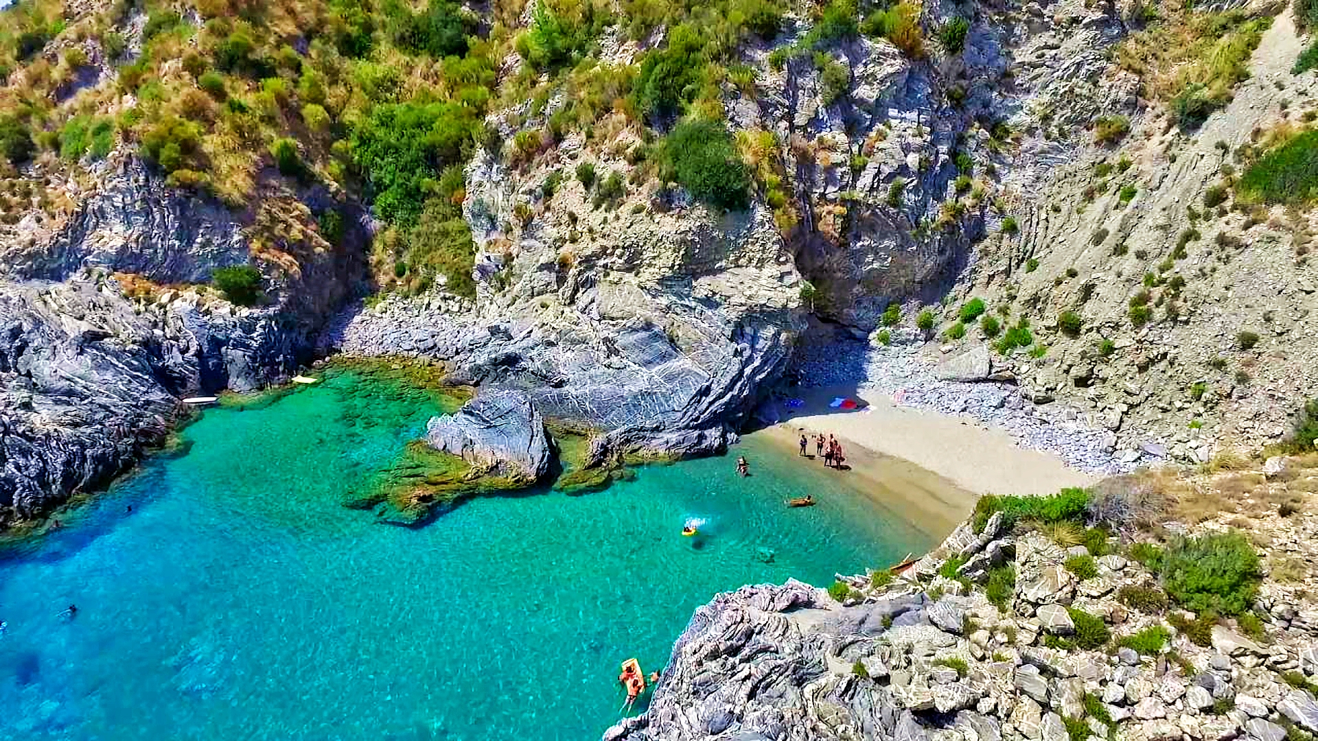 Scogliera di Ascea Marina, Ascea