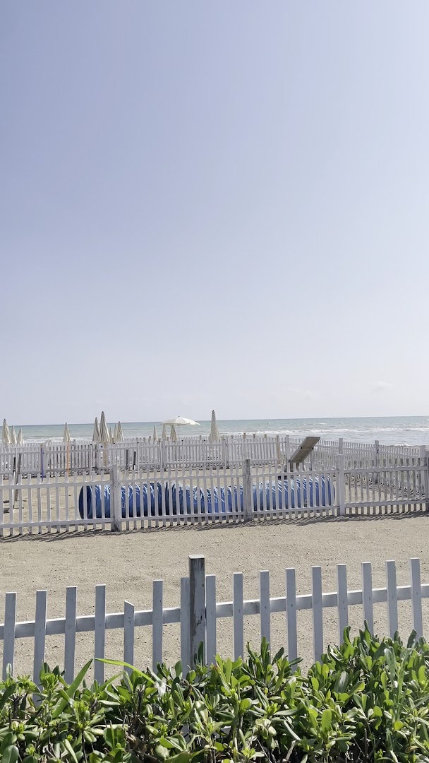 Scooby.Doo Beach