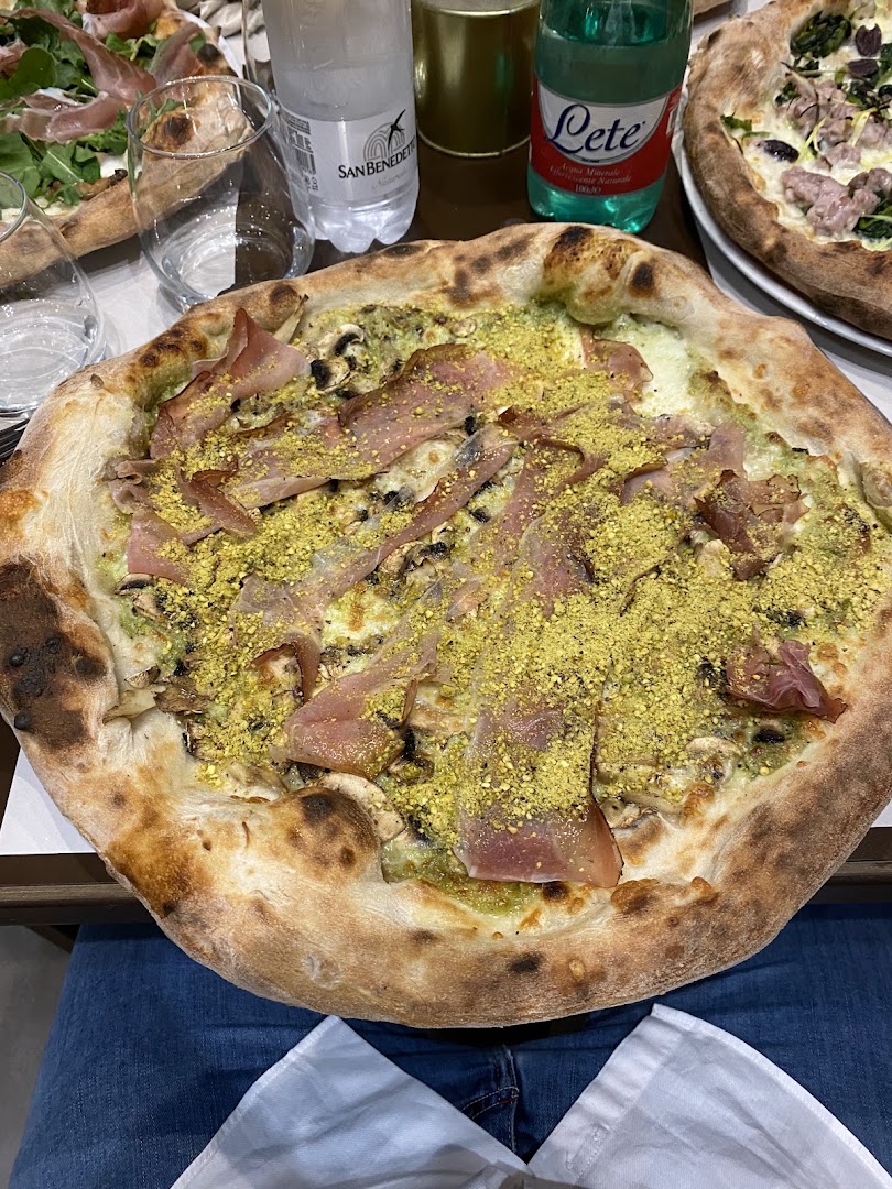 Scorzonera Ristorante Pizzeria a Nicolosi