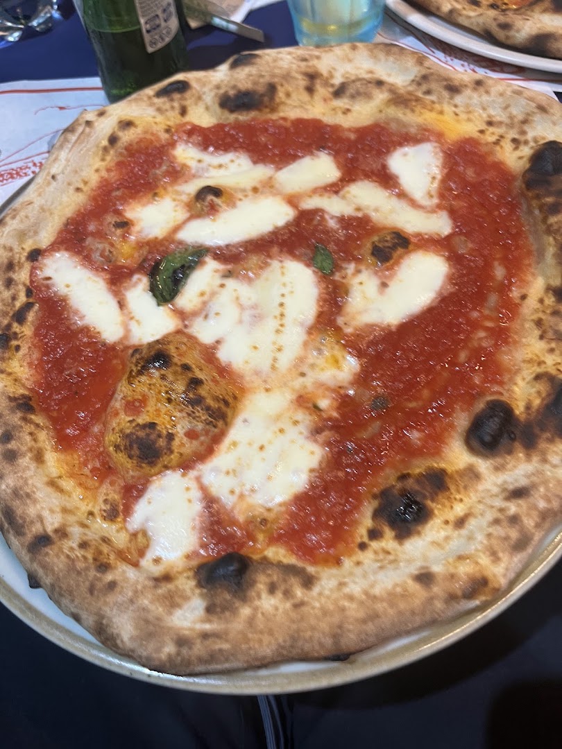 Scugnizzo Pizzeria Trattoria