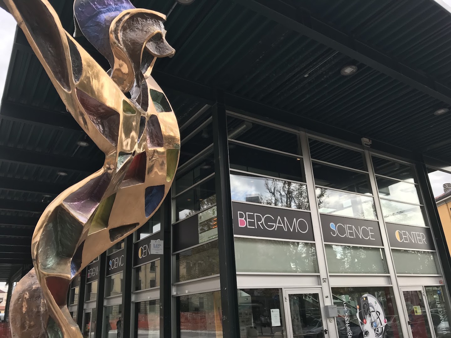 Scultura dell’Arlecchino, Bergamo