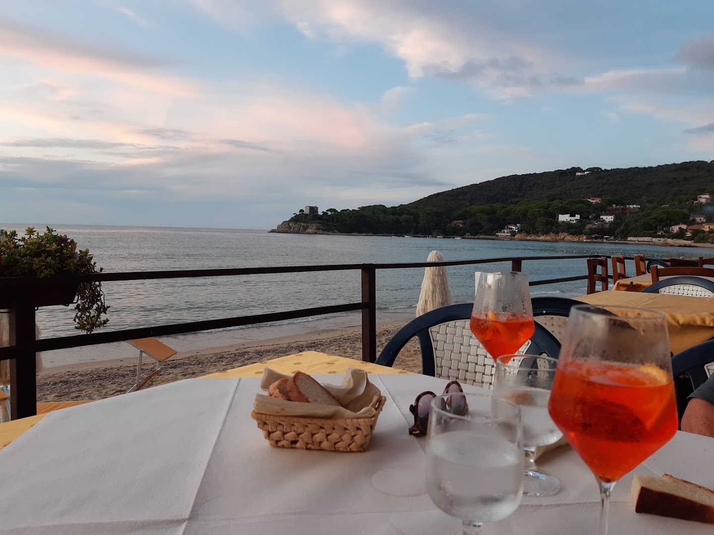SEA club Bagni Paola ristorante-pizzeria