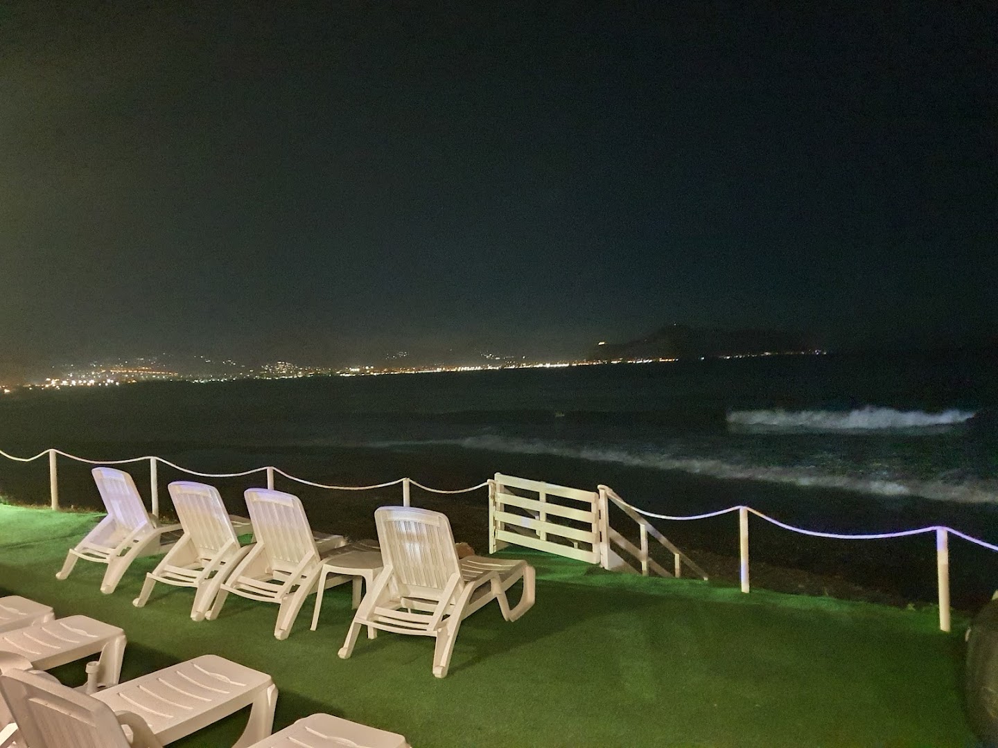 Sea Pubblic