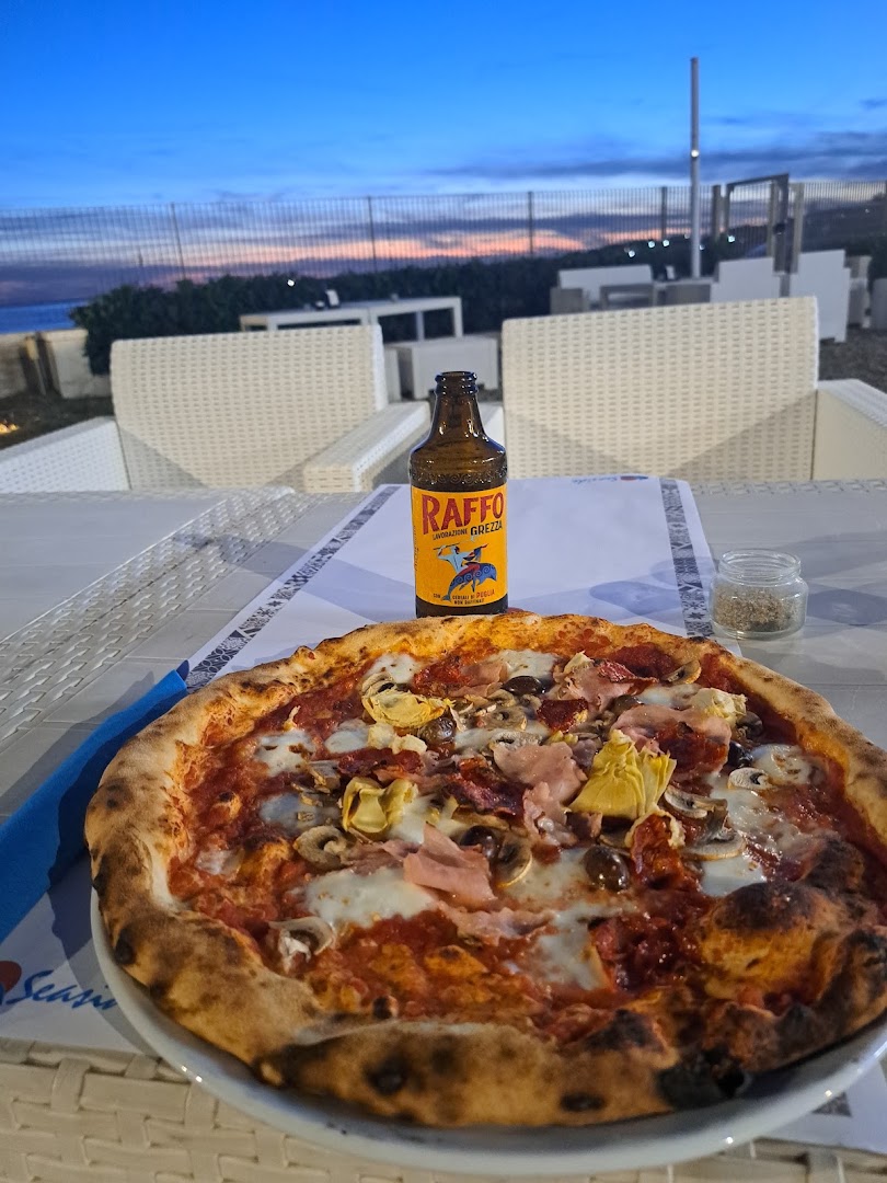 Seaside Bar Pizzeria