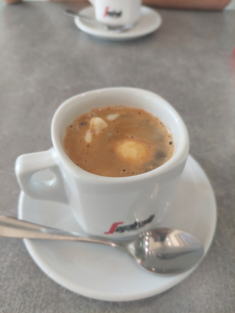 Segafredo Caffè - Pasticceria Caffetteria Cavicchio