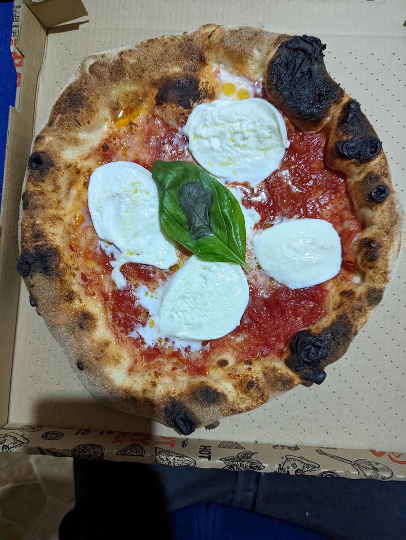 Self Service Pizzeria Ezelino's