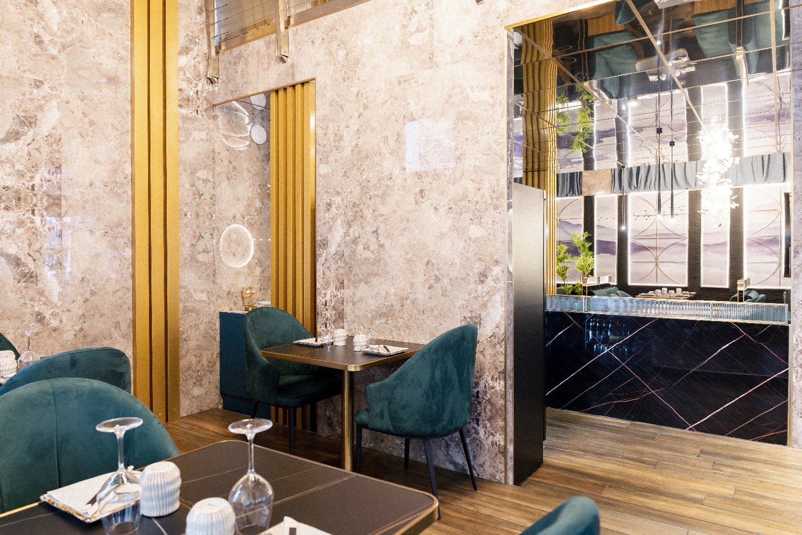 Semì restaurant Sushi Jesi
