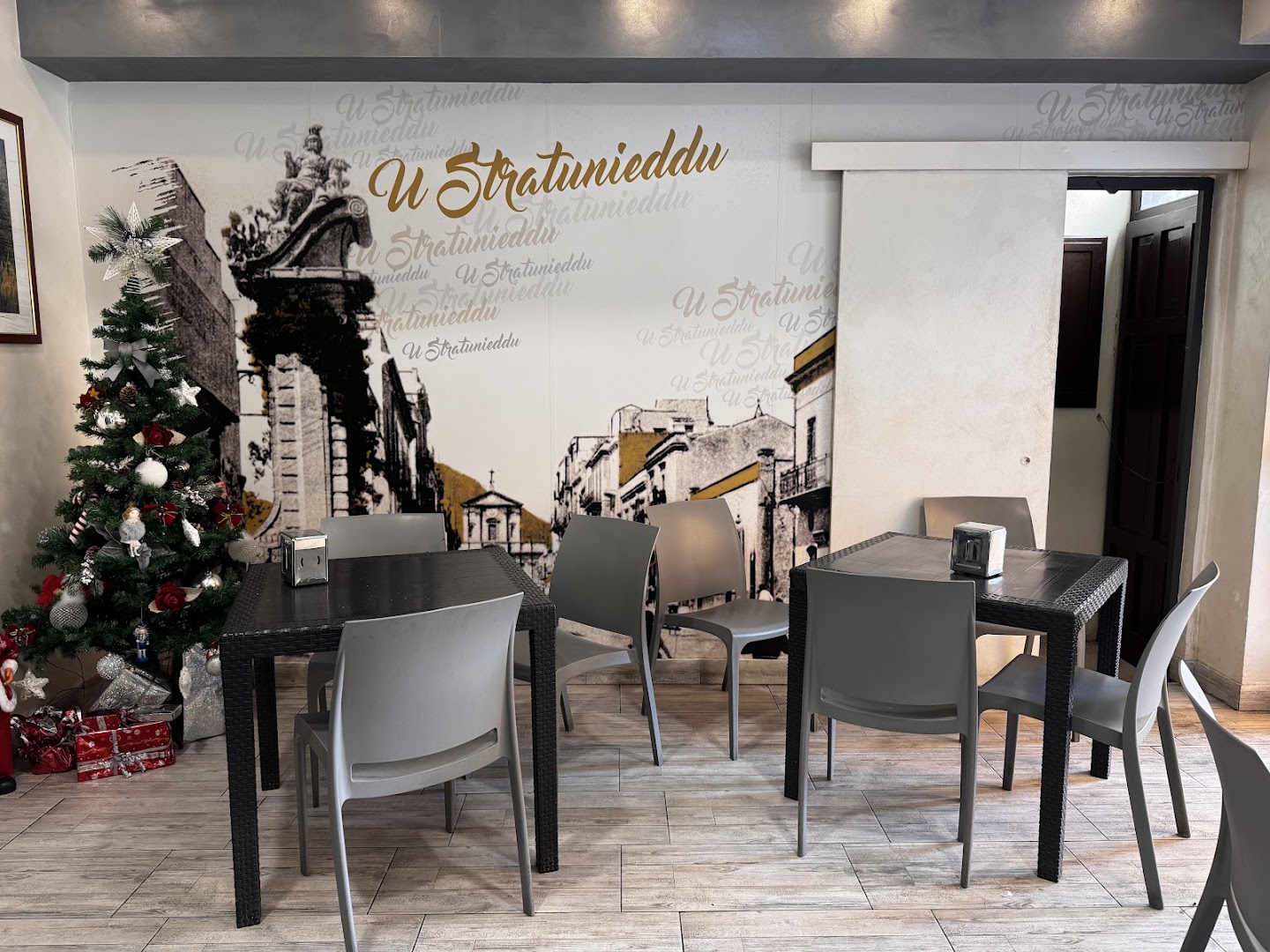 Semilia bar
