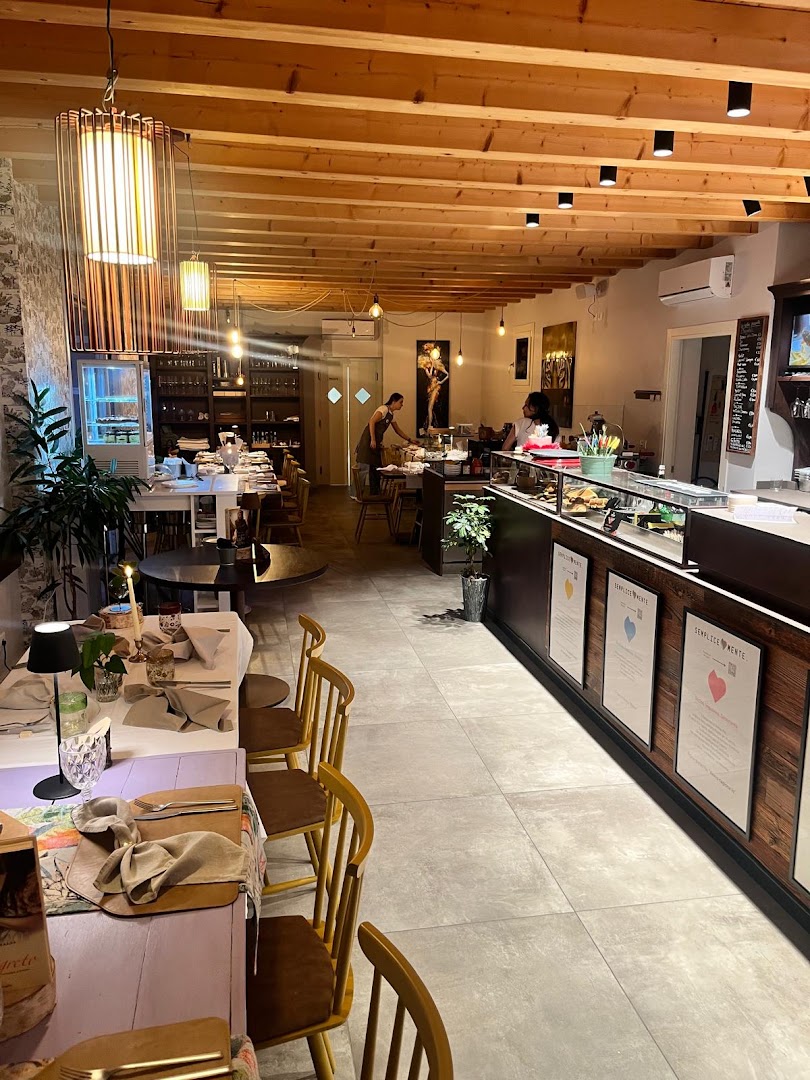 Semplicemente _ Borgo Stalis SUITES • RISTORANTE • PISCINA & SPA • ESPERIENZE • COMMUNITY