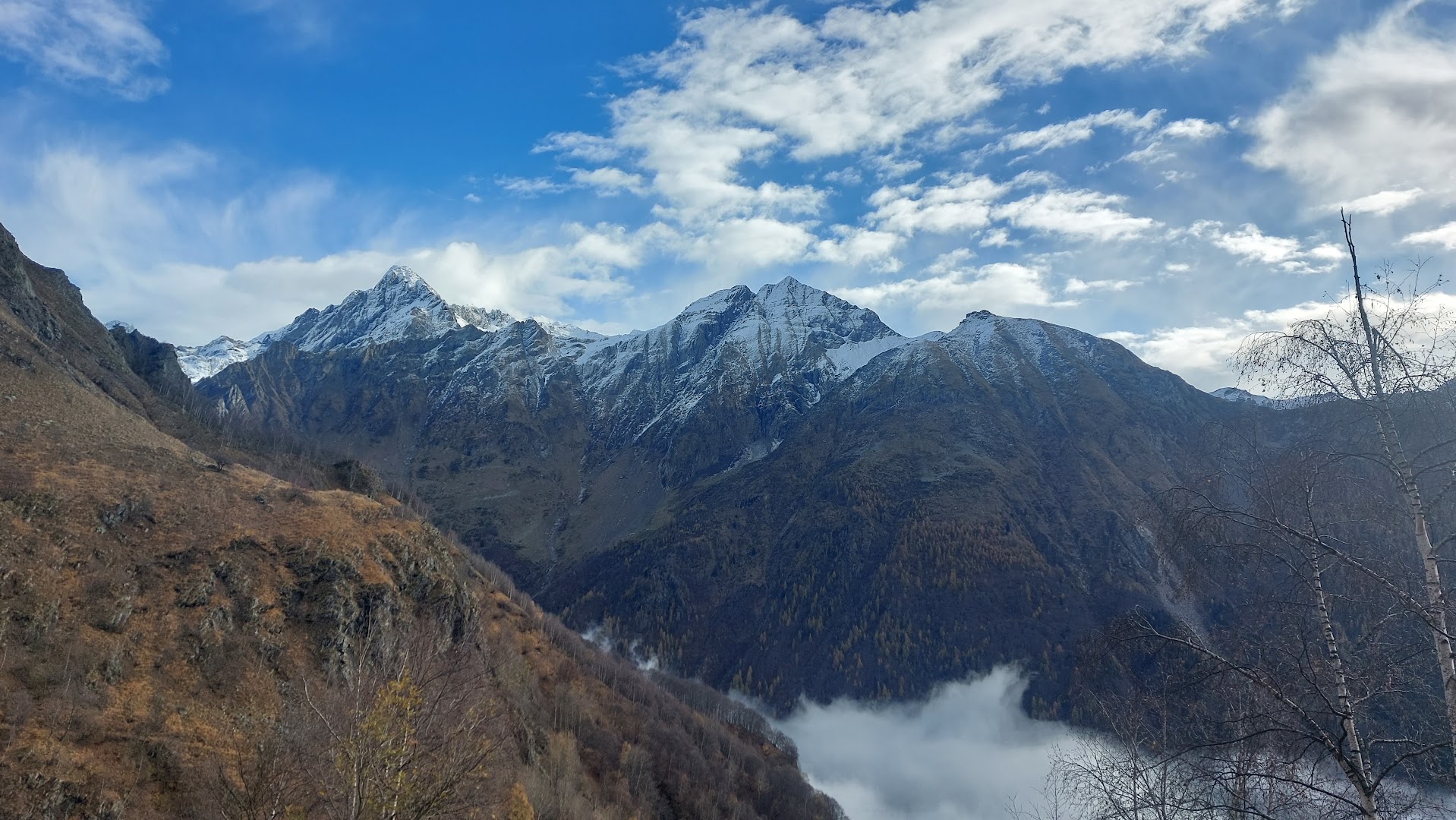 Sentiero rifugio Merelli al Coca